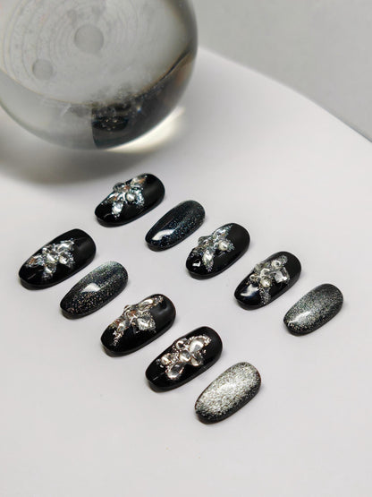 SILVER STAR BLACK PRESS ON NAILS