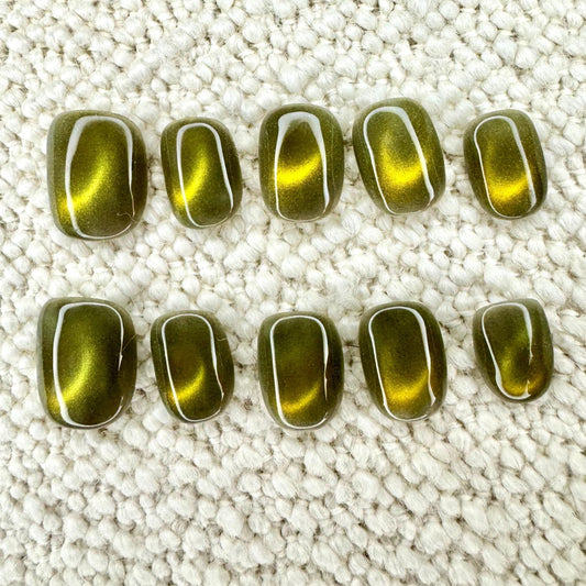 Green cat eyes press on nails